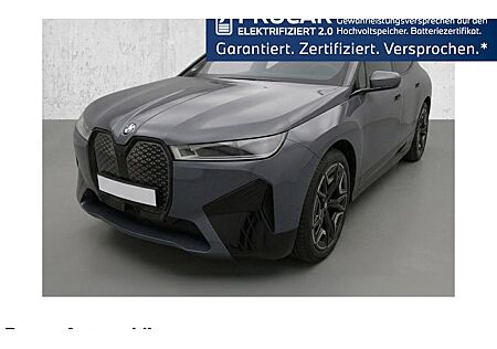 BMW iX 112kWh xDrive50 5 Türen