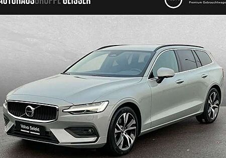 Volvo V60 B4 DCT Core 5 Türen