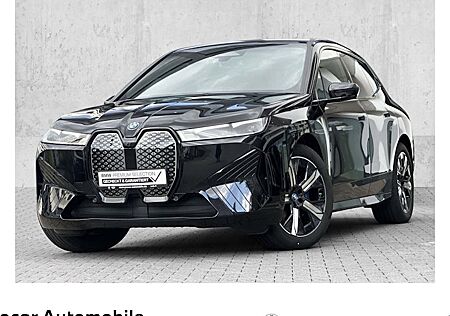 BMW iX xDrive40 5 Türen