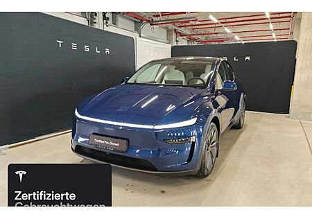 Tesla Model Y Long Range Dual Motor AWD 5 Türen