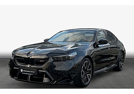 BMW M5 Plug-In Hybrid xDrive A 4 Türen
