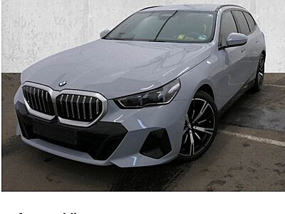 BMW 5er 520d xDrive Touring A 5 Türen
