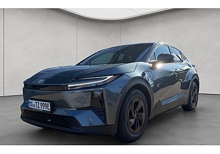 Toyota Andere 77 kWh Teamplayer 5 Türen