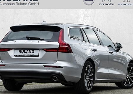 Volvo V60 B5 AWD Geartronic Momentum Pro 5 Türen