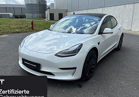 Tesla Model 3 Allradantrieb mit Dualmotor Performance 4 Türen