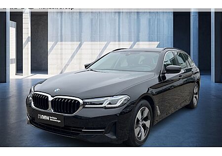 BMW 5er 520d Touring A 5 Türen