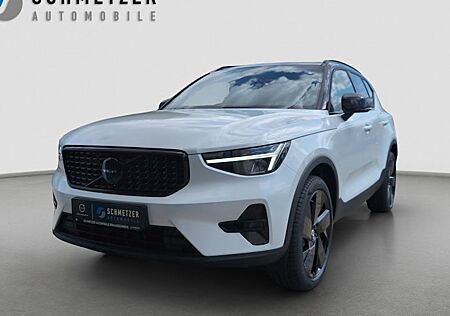 Volvo XC 40 B3 Plus Black Edition DCT 5 Türen