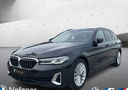BMW 5er 530d xDrive Touring A 5 Türen