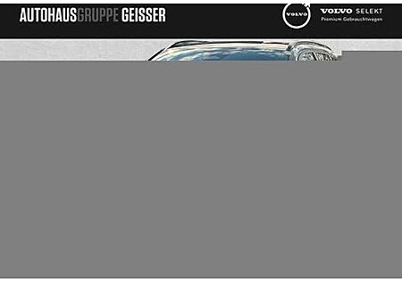 Volvo XC 40 B3 Plus Black Edition DCT 5 Türen