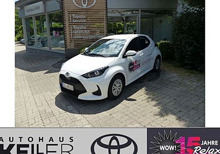 Toyota Yaris 1.5-l-VVT-i Hybrid CVT Business Edition 5 Türen