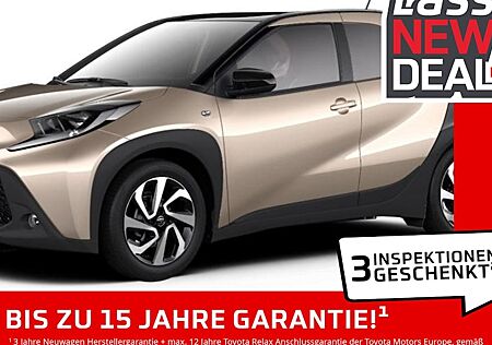 Toyota Aygo (X) Aygo (X) 1.0-l-VVT-i Teamplayer S-CVT 5 Türen