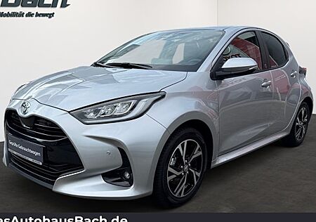 Toyota Yaris 1.5-l-VVT-i Hybrid 116 CVT Team Deutschl 5 Türen