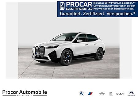 BMW iX xDrive45 5 Türen