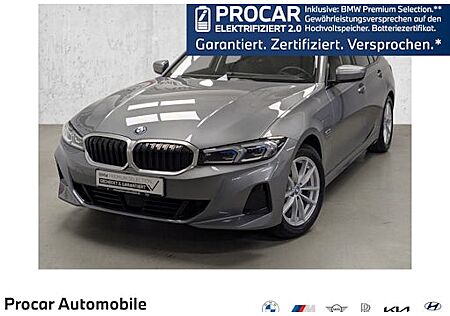 BMW 3er 330e Touring Automatic 5 Türen