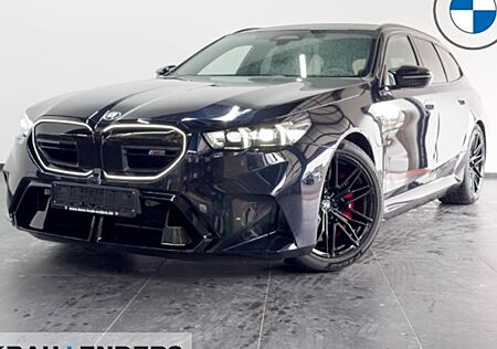 BMW M5 Plug-In Hybrid Touring xDrive A 5 Türen