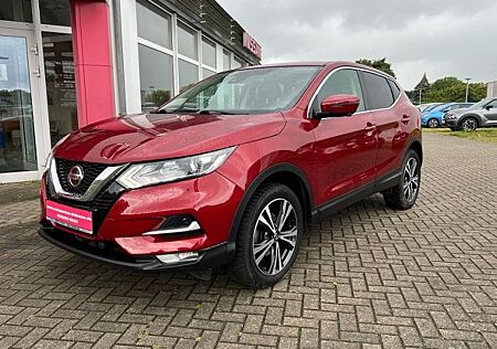 Nissan Qashqai 1.3 DIG-T N-CONNECTA 5 Türen