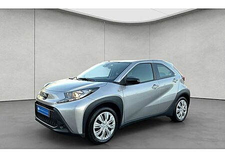 Toyota Aygo (X) Aygo (X) 1.0-l-VVT-i Play S-CVT 5 Türen