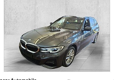 BMW 3er 320e Touring M Sport Automatic 5 Türen