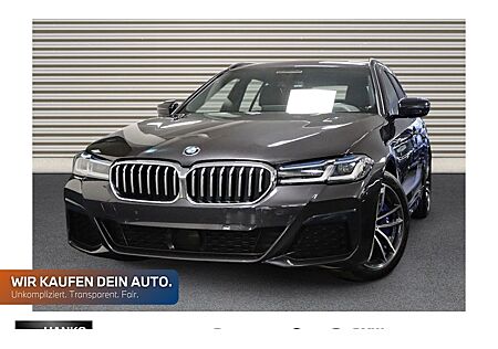 BMW 5er 540i xDrive Touring A 5 Türen