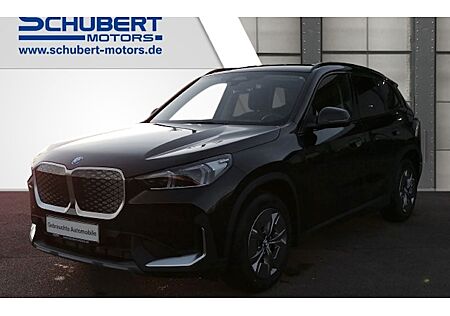 BMW iX1 eDrive20 5 Türen