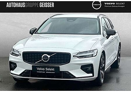 Volvo V60 B4 DCT Plus Dark 5 Türen