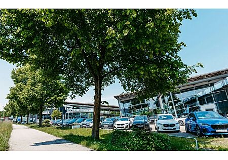 BMW X1 xDrive23i Steptronic 5 Türen