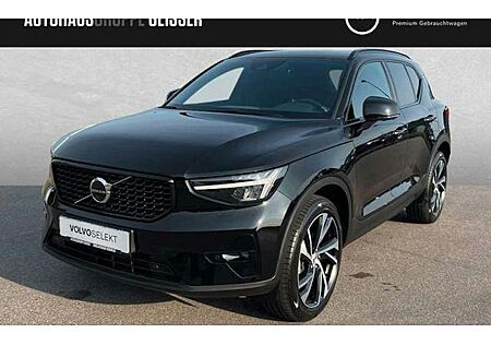 Volvo XC 40 T2 Plus Dark Auto 5 Türen