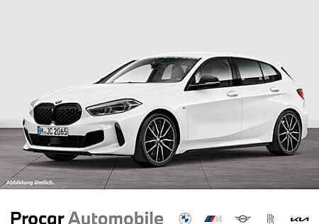 BMW 1er M135i xDrive A 5 Türen