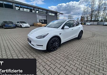 Tesla Model Y Performance Dual Motor AWD 5 Türen