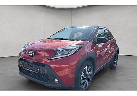Toyota Aygo (X) Aygo (X) 1.0-l-VVT-i Play S-CVT 5 Türen