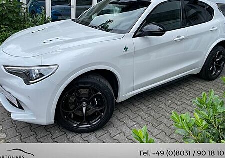 Alfa Romeo Stelvio 2.9 Bi-T. V6 375kW Quadrifoglio AT8-Q4 5 Türen