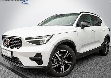 Volvo XC 40 T2 Plus Dark Auto 5 Türen