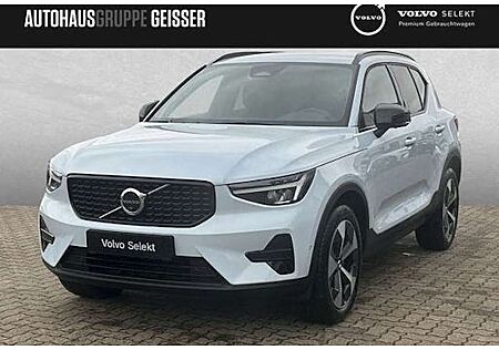 Volvo XC 40 B3 Plus Dark DCT 5 Türen