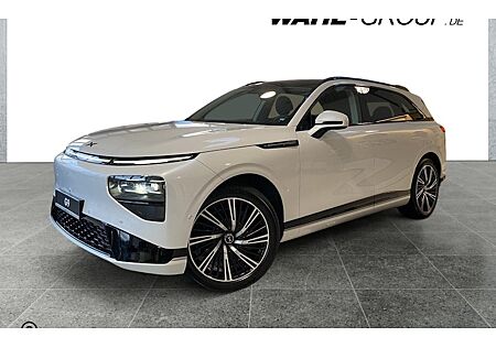 XPENG G9 BEV 98kWh AWD Performance 5 Türen