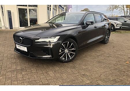 Volvo V60 T6 AWD Plug-in Hybrid Plus Dark Auto 5 Türen