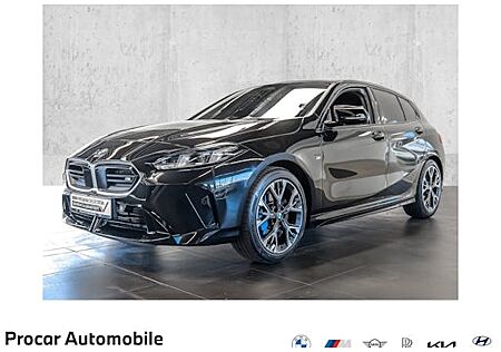 BMW 1er M135 xDrive A 5 Türen
