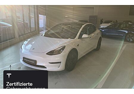 Tesla Model 3 Hinterradantrieb RWD Long Range 4 Türen