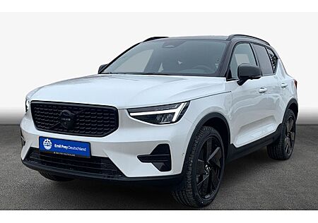 Volvo XC 40 B3 Plus Black Edition DCT 5 Türen