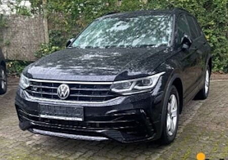VW Tiguan 1.4 eHybrid OPF DSG R-Line 5 Türen