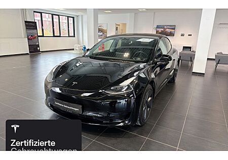 Tesla Model 3 Standard 4 Türen