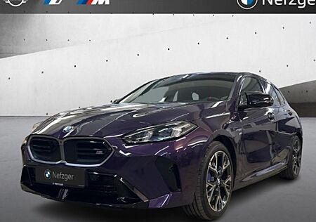 BMW 1er M135 xDrive A 5 Türen