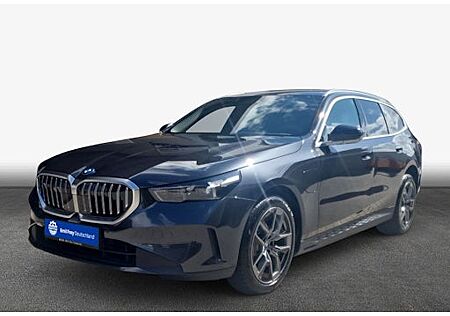 BMW 5er 530e Touring A 5 Türen