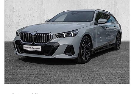 BMW 5er 520d Touring A 5 Türen