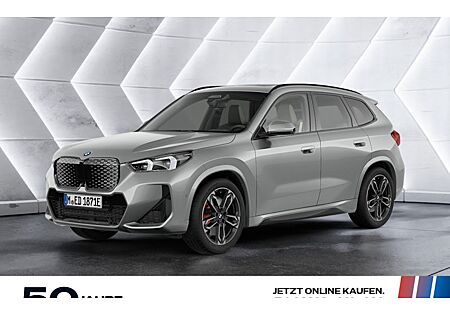 BMW iX1 xDrive30 5 Türen