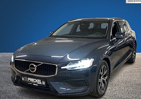 Volvo V60 B4 DCT Core 5 Türen