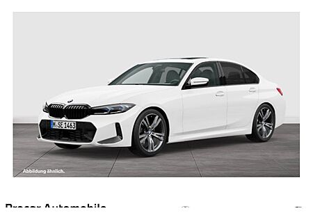 BMW 3er 330i xDrive Automatic 4 Türen