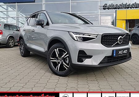 Volvo XC 40 B3 Plus Dark DCT 5 Türen