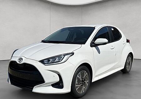 Toyota Yaris 1.5-l-VVT-i Hybrid 116 CVT Teamplayer 5 Türen