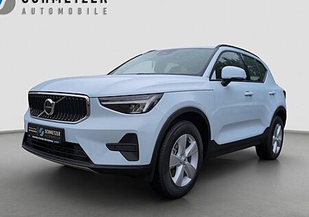 Volvo XC 40 B3 Essential DCT 5 Türen