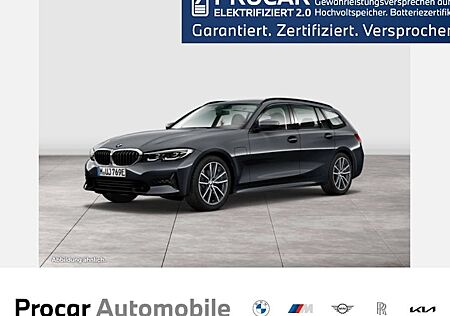 BMW 3er 330e Touring Sport Line Automatic 5 Türen